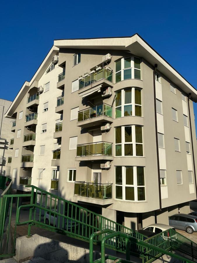 Kropa Apartman بودغوريتْسا المظهر الخارجي الصورة